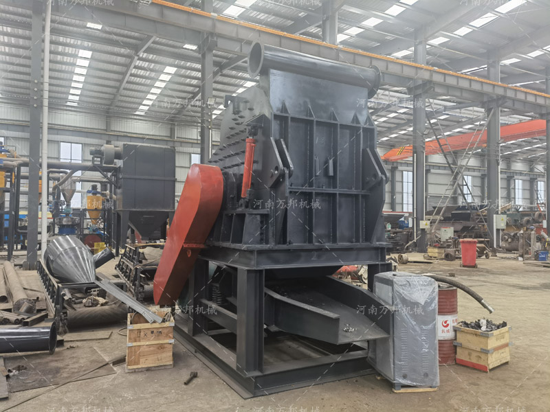 易拉罐破碎機(jī)